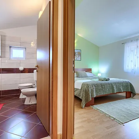 Casa de Férias Nevenka By Interhome Barban